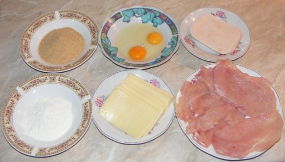 Рулеты из куриной грудки Рулеты из куриной грудки