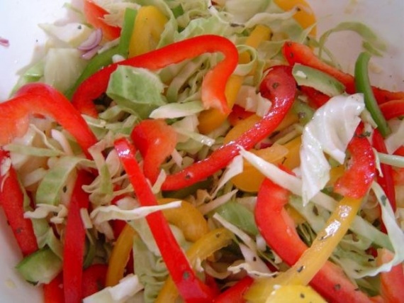 Капуста, маринованная с болгарским перцем Капуста, маринованная с болгарским перцем