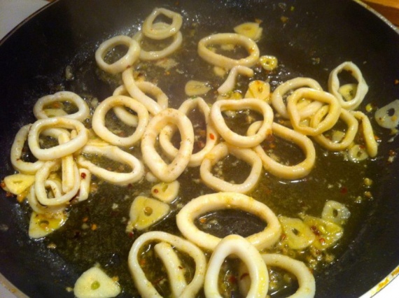 Жареные кальмары Жареные кальмары