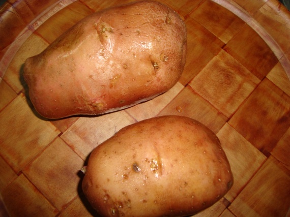 Запеченный картофель с яйцом Запеченный картофель с яйцом