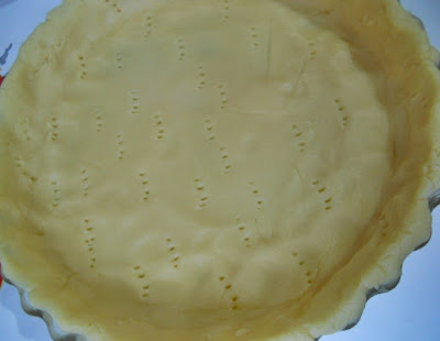 Песочный пирог с персиками Песочный пирог с персиками