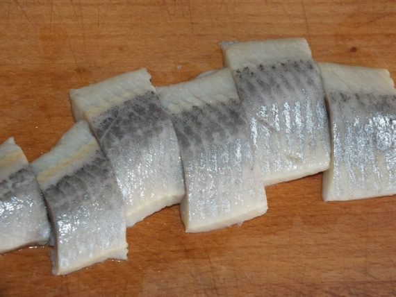 Сельдь с черносливом Сельдь с черносливом