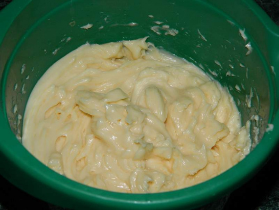 Салат с консервированными грибами и курицей Салат с консервированными грибами и курицей