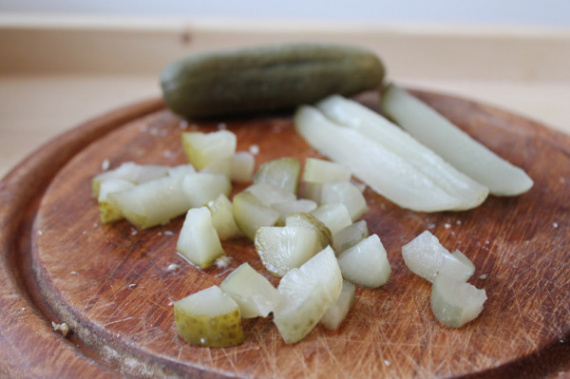 Салат с курицей, сыром и кукурузой Салат с курицей, сыром и кукурузой