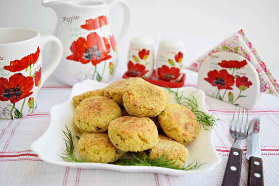 Котлеты из кабачков с сыром Котлеты из кабачков с сыром