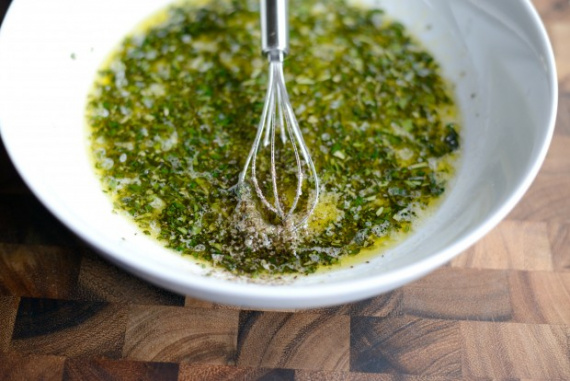Курица в маринаде по-гречески Курица в маринаде по-гречески