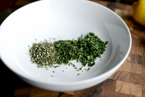 Курица в маринаде по-гречески Курица в маринаде по-гречески