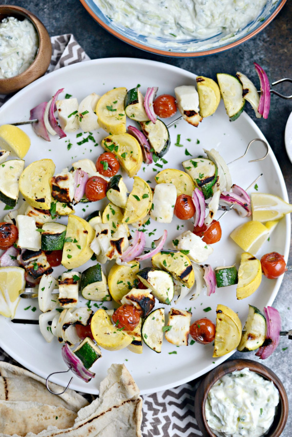 Овощные шашлычки с сыром халлуми Овощные шашлычки с сыром халлуми