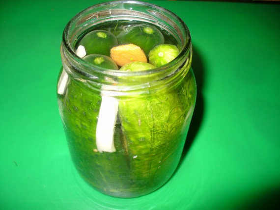Маринованные огурцы Маринованные огурцы