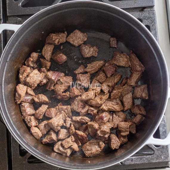 Картошка, тушеная с мясом Картошка, тушеная с мясом