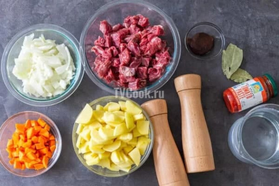 Картошка, тушеная с мясом Картошка, тушеная с мясом