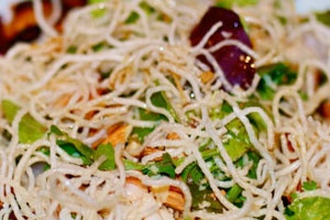 Пекинский салат с курицей Пекинский салат с курицей