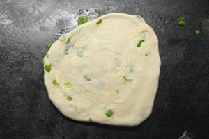 Лепешки с зеленым луком Лепешки с зеленым луком