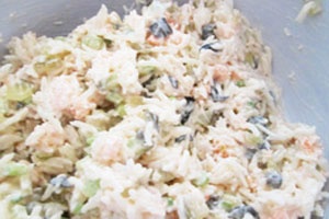Салат с рисом и креветками Салат с рисом и креветками