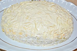 Салат курица с ананасами слоями Салат курица с ананасами слоями