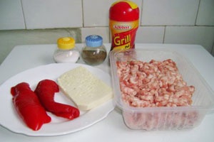Рулет из куриного фарша Рулет из куриного фарша