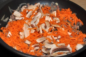 Суп-лапша куриная с грибами Суп-лапша куриная с грибами
