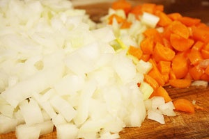 Овощное рагу с капустой, картофелем и кабачками Овощное рагу с капустой, картофелем и кабачками