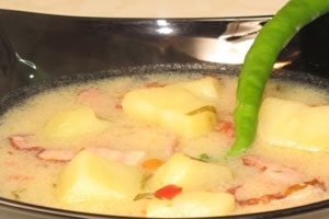 Сырный суп с копченостями Сырный суп с копченостями