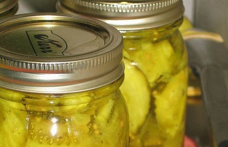 Маринованные кабачки с огурцами Маринованные кабачки с огурцами
