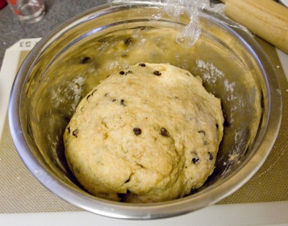 Булочки сдобные с изюмом Булочки сдобные с изюмом