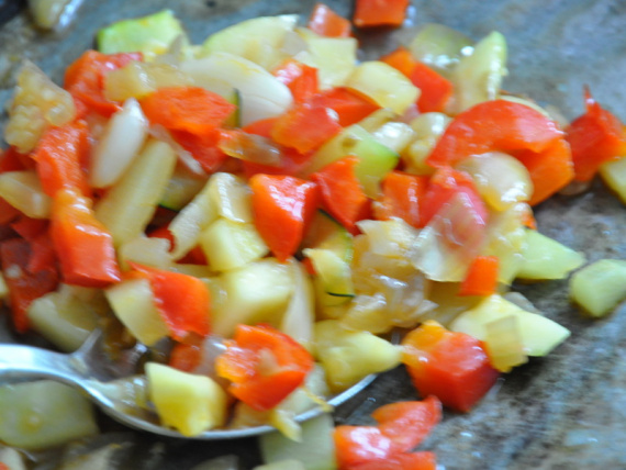Рулетики из кабачков с курицей Рулетики из кабачков с курицей
