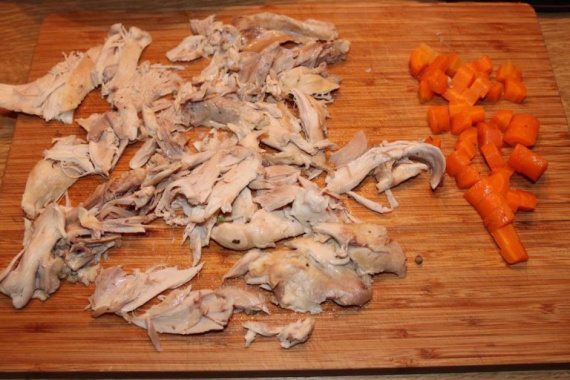 Суп с рисом и курицей Суп с рисом и курицей