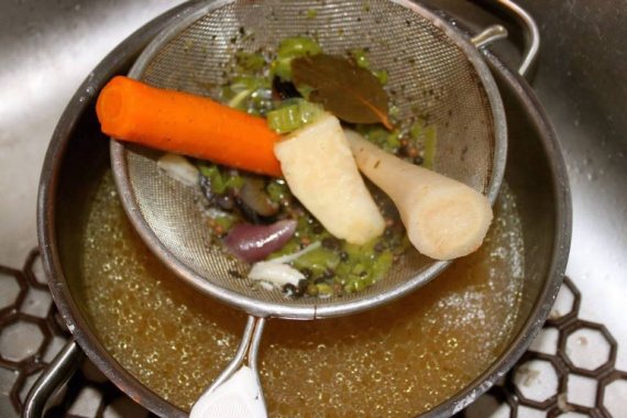 Суп с рисом и курицей Суп с рисом и курицей