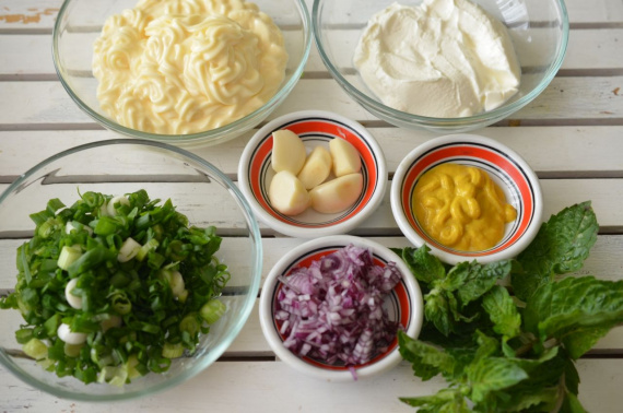 Салат с пастой и соусом ранч Салат с пастой и соусом ранч