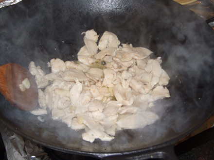 Куриные грудки с овощами и соевым соусом Куриные грудки с овощами и соевым соусом