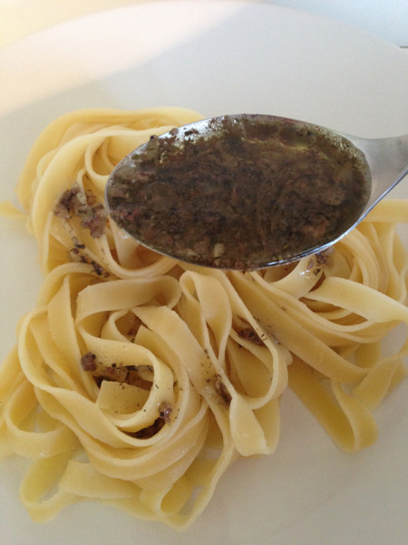 Спагетти с куриной печенью Спагетти с куриной печенью
