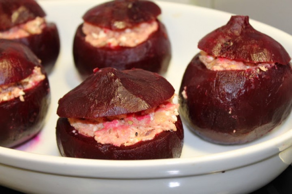 Свекла, фаршированная мясом Свекла, фаршированная мясом