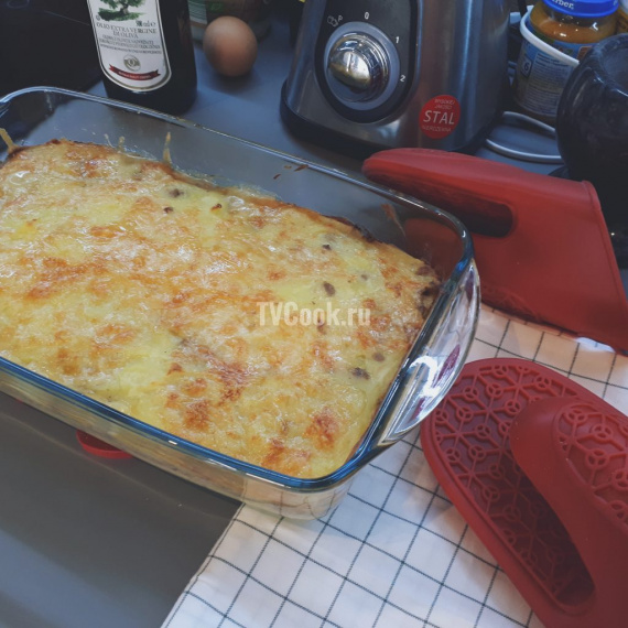 Запеканка с фаршем и картофелем Запеканка с фаршем и картофелем