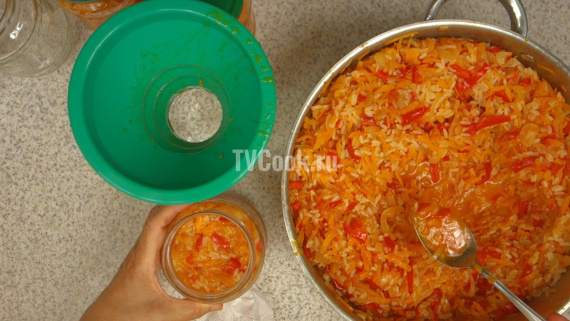 Овощной салат с рисом на зиму Овощной салат с рисом на зиму