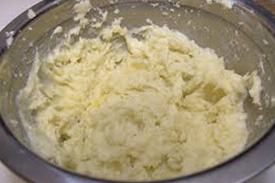 Пирожки с капустой и картошкой. Пирожки с капустой и картошкой.