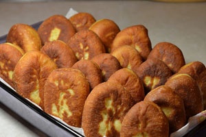 Пирожки с квашеной капустой Пирожки с квашеной капустой
