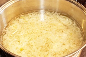 Пирожки с капустой и яблоками в духовке Пирожки с капустой и яблоками в духовке