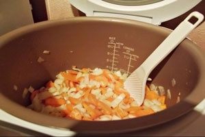 Мясо с картошкой и капустой в мультиварке Мясо с картошкой и капустой в мультиварке