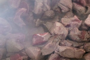 Плов с говядиной в мультиварке Плов с говядиной в мультиварке