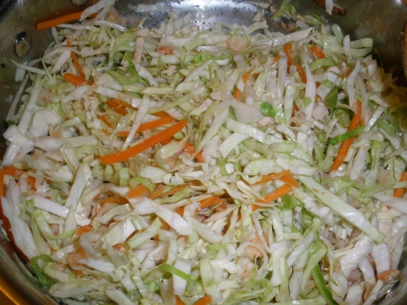 Тушеная картошка с капустой и грибами Тушеная картошка с капустой и грибами