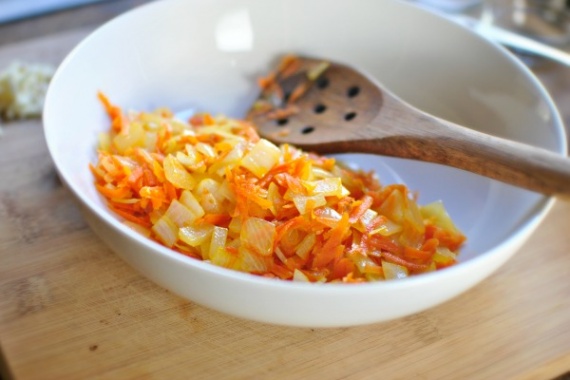 Запеченная скумбрия с овощами Запеченная скумбрия с овощами