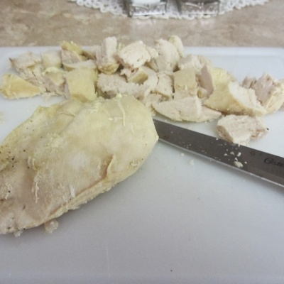 Салат с блинами и курицей Салат с блинами и курицей