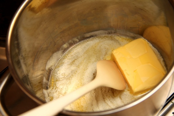 Лазанья с фаршем и соусом бешамель Лазанья с фаршем и соусом бешамель