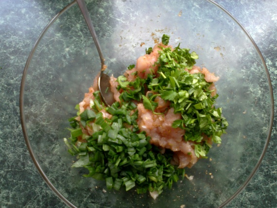 Рубленные куриные котлеты с грибами и сыром Рубленные куриные котлеты с грибами и сыром