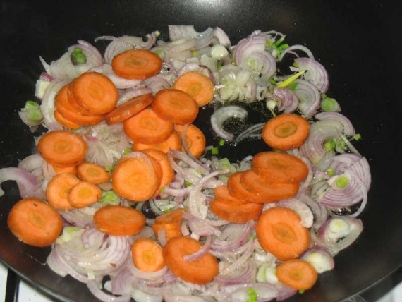 Куриные голени в томатном соусе Куриные голени в томатном соусе