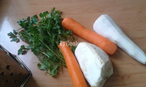 Бульон из домашней курицы Бульон из домашней курицы