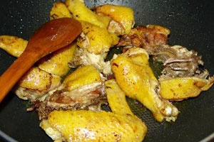 Жаркое по-домашнему с курицей Жаркое по-домашнему с курицей
