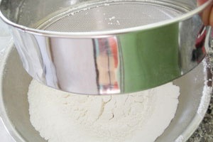 Манник в мультиварке на кефире Манник в мультиварке на кефире