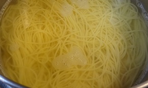 Спагетти с курицей Спагетти с курицей