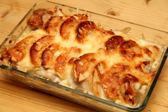 Куриная грудка с яблоками в сливках Куриная грудка с яблоками в сливках